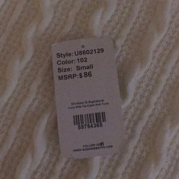 New with tags, long sleeve textured blouse with ties on side - Picture 4 of 4